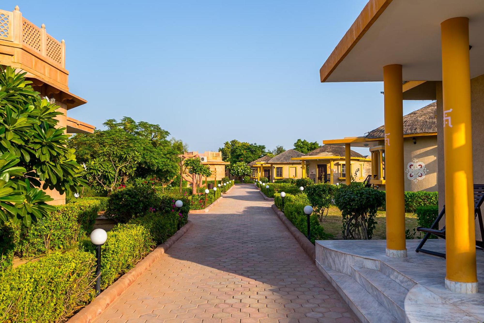 Thar Oasis Resort And Camp Dechu Bagian luar foto